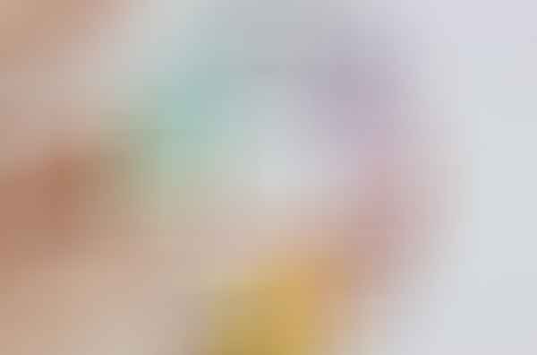 Turnable Roulette Fun Pins Tangle Gospel Personality Enamel Brooch