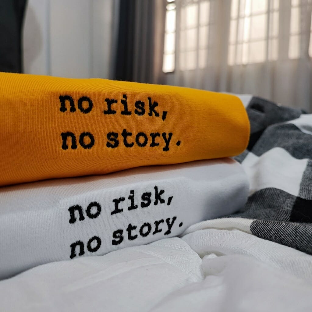 Embroidered NO RISK, NO STORY. | TEAR DRAFT CLOTHING