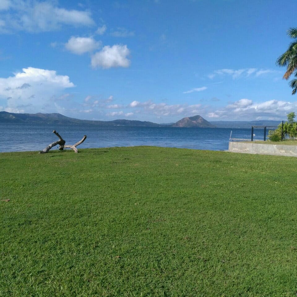 Taal Lake Park, Wakim Resort - Couple Things PH