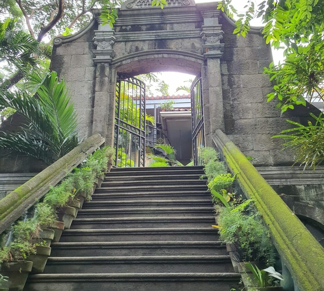 Museo De La Salle Couple Things PH