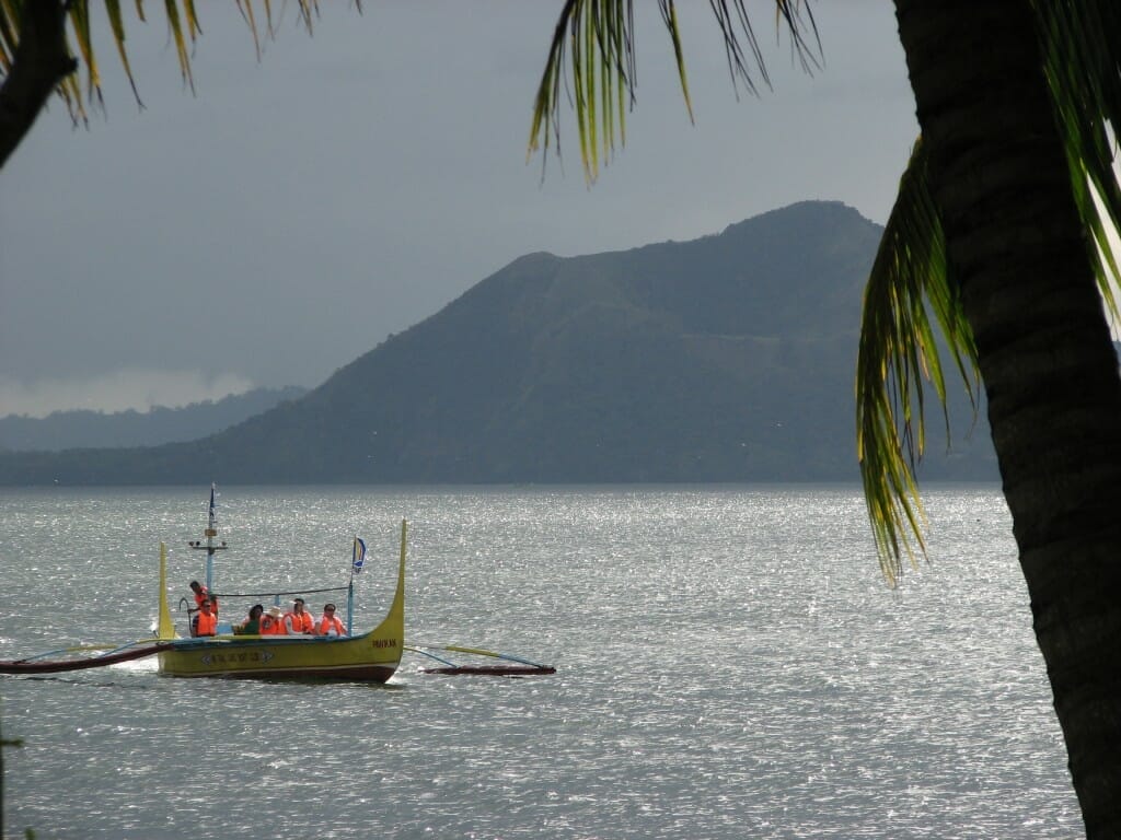 Taal Lake Yacht Club - Couple Things PH